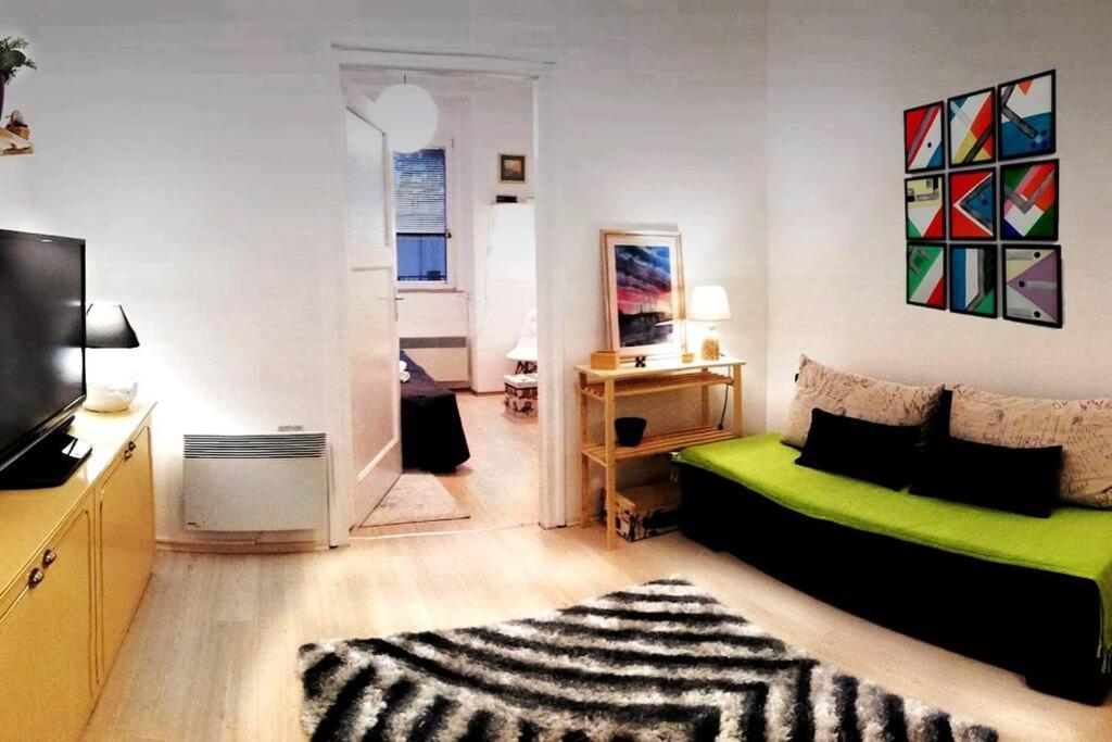 Appartement Atelier 12, Feeling Like An Artist! Promo Price à Belgrade Extérieur photo